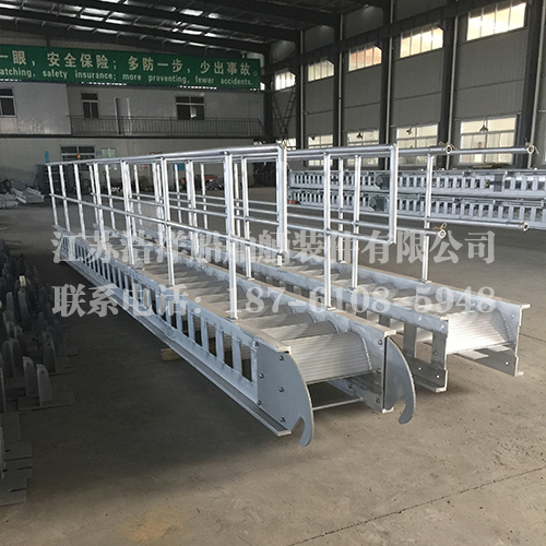 電動(dòng)船用舷梯絞車的工作原理